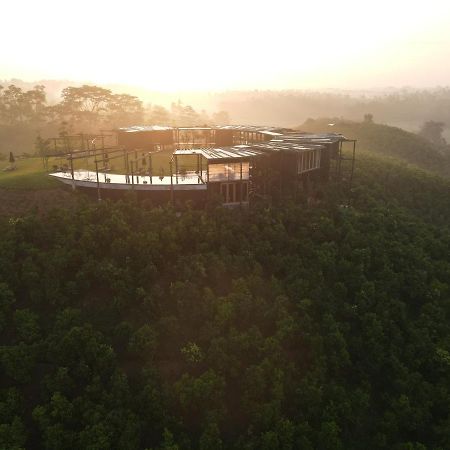 Trebartha East The Round House Hotel อาฮานกามา ภายนอก รูปภาพ